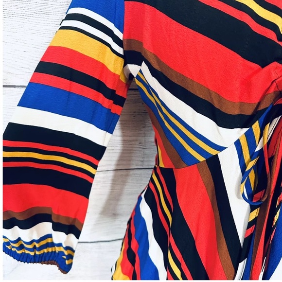 NWT Express Multi colored peplum Top shirt size XS - Picture 5 of 11